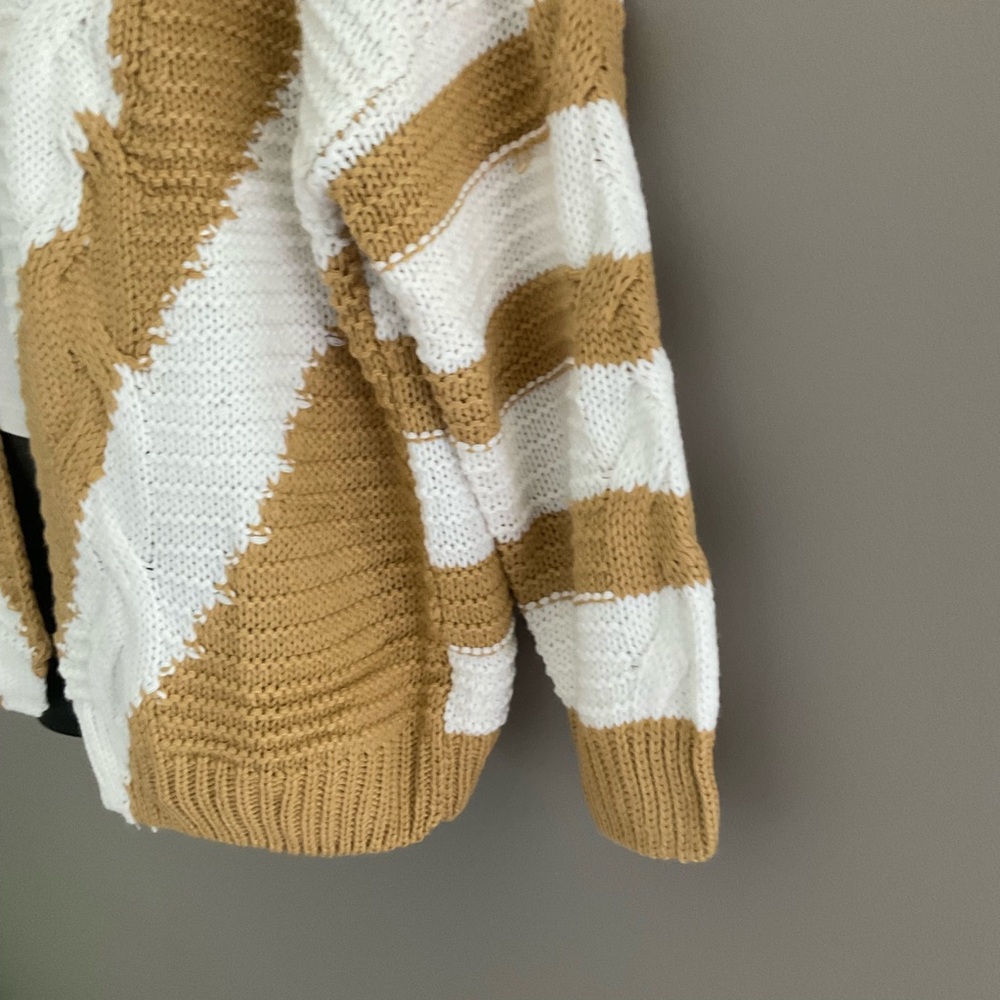 striped knit cardigan - Picture 6 of 9
